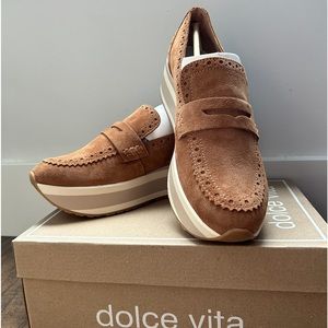 Dolce Vita Janine Platform Sneaker Size 10